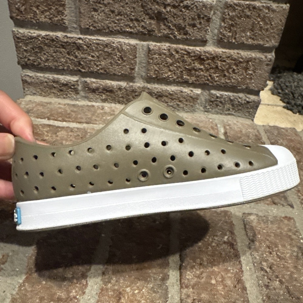 Native Jefferson Rookie Green/Shell White Slip On Shoes Toddlers Sz 12 - Picture 5 of 14